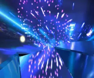 Distributor -Lightstorm entertainment-